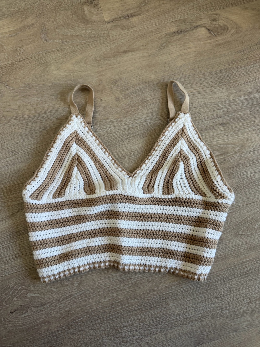 Hollister Cream and Tan Striped Crochet V-Neck Tank Sweater